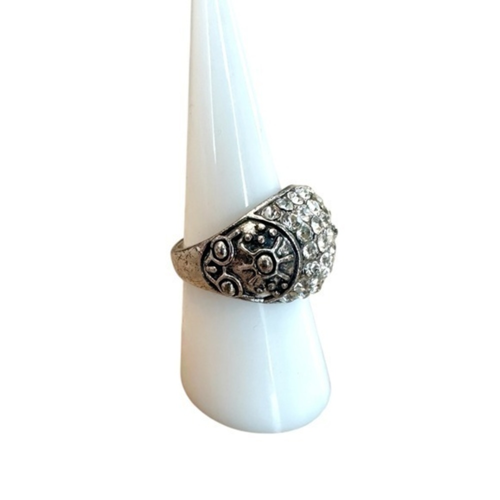 Vintage Silver Tone Skull Ring - Clear Stones - Size 7.5